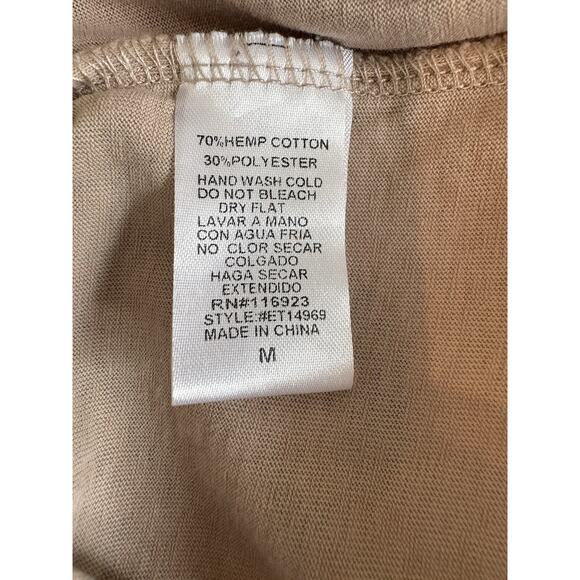 Women’s Hemp Blend Long Sleeve Top Sz M Tan Floral & Camo Patchwork Sleeves EUC - Picture 4 of 4